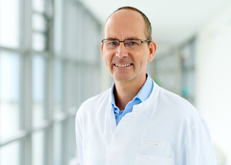 Prof. Dr. Torsten Doenst, Direktor der Klinik für Herz- und Thoraxchirurgie am Universitätsklinikum Jena, ist neuer Präsident der Deutschen Gesellschaft für Thorax-, Herz- und Gefäßchirurgie.