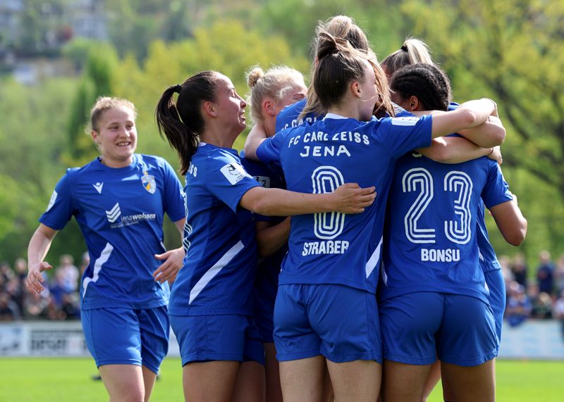 FCC-Frauen wollen am kommenden Sonntag den Aufstieg in die Bundesliga feiern.