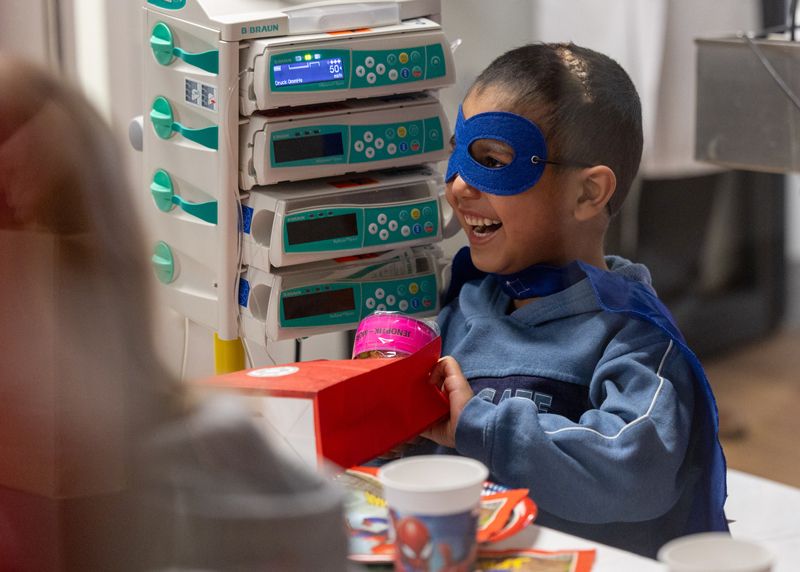 Die Kinder wurden mit einer „Heldentüten“ und Laudatio geehrt.